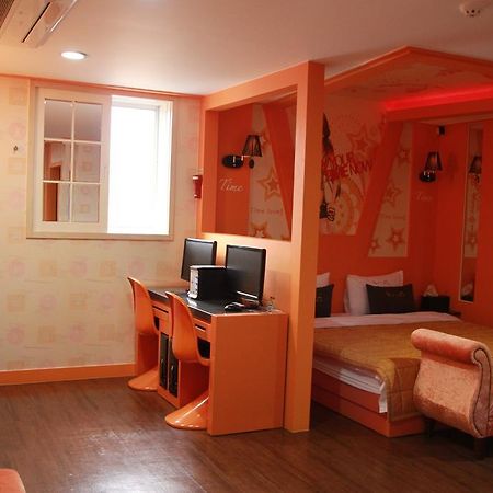 Time Motel Gyeongju Zewnętrze zdjęcie