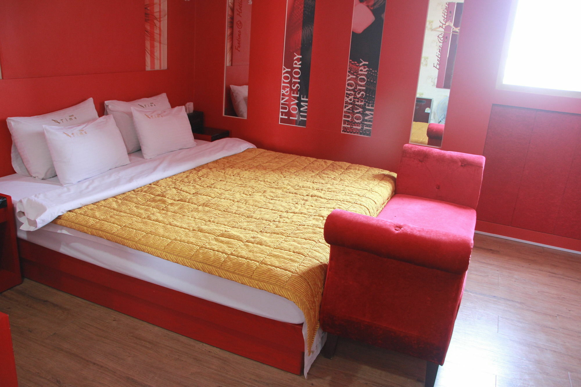 Time Motel Gyeongju Zewnętrze zdjęcie